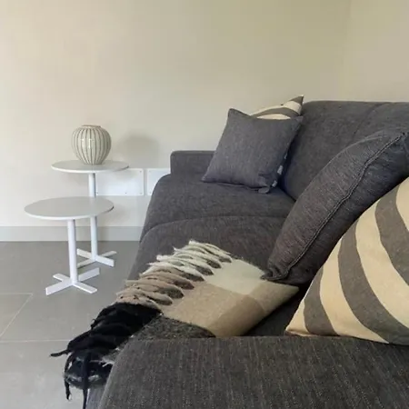 Grazioso Con Giardino Privato *