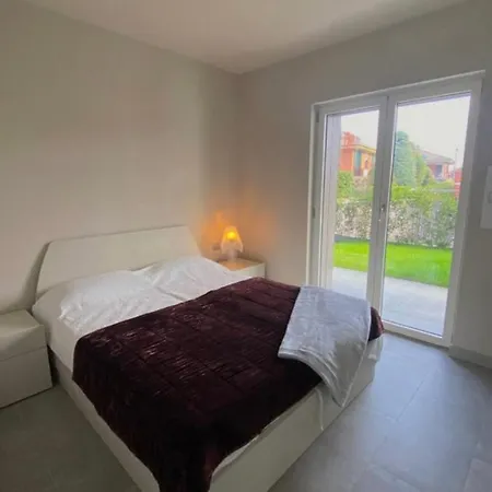 Grazioso Con Giardino Privato Appartement