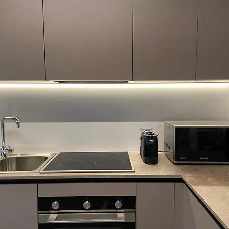 Grazioso Con Giardino Privato Appartement *